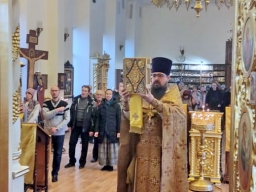 НЕДЕЛЯ О БЛУДНОМ СЫНЕ, СОБОР ВСЕЛЕНСКИХ УЧИТЕЛЕЙ И СВЯТИТЕЛЕЙ ВАСИЛИЯ ВЕЛИКОГО, ГРИГОРИЯ БОГОСЛОВА И ИОАННА ЗЛАТОУСТА